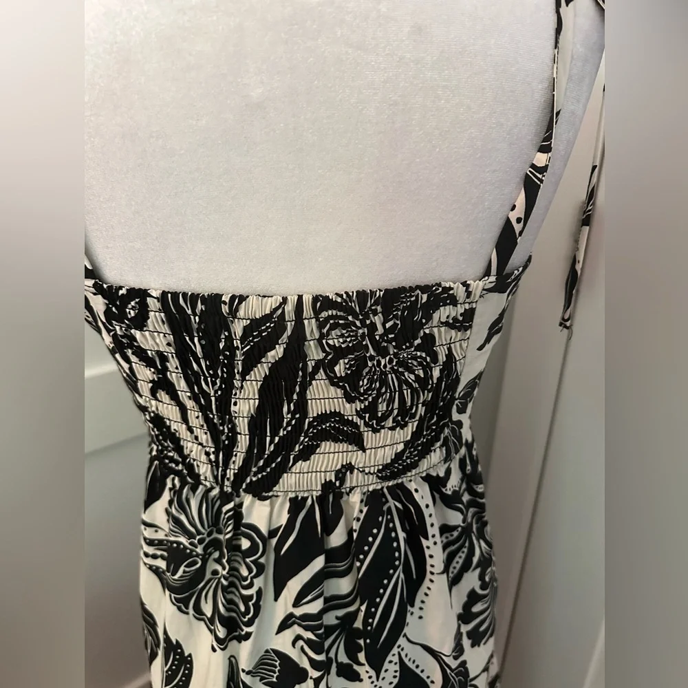 NWOT Who What Wear size XS black and off white floral high low hem sundress - Picture 4 of 9